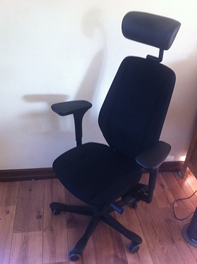 kinnarps 9334 desk chair